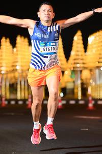 BIB: 
                            <button type="button" onclick="openModal(24501900)" class="btn btn-primary btn-sm float-right btn-popup" data-toggle="modal" data-target=".modal-high-quality">
                        <i class="fas fa-shopping-cart"></i> Add to Cart
                    </button>
                                            <button type="button" onclick="isThisMe(24501900, true)" class="btn btn-success btn-sm float-right btn-popup btn-isme hidden" data-toggle="tooltip" data-placement="bottom" title="นี่คือรูปของคุณใช่ไหม คลิกที่นี่เพื่อเอาเข้าอัลบั้ม">
                        <i class="fas fa-plus"></i> Add to album
                    </button>
                    <button type="button" onclick="isThisMe(24501900, false)" class="btn btn-warning btn-sm float-right btn-popup btn-isnotme hidden">
                        <i class="fas fa-ban"></i> Remove from album
                    </button>